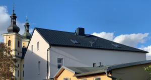 Kynšperk - víceúčelový objekt - nově PREFA taška